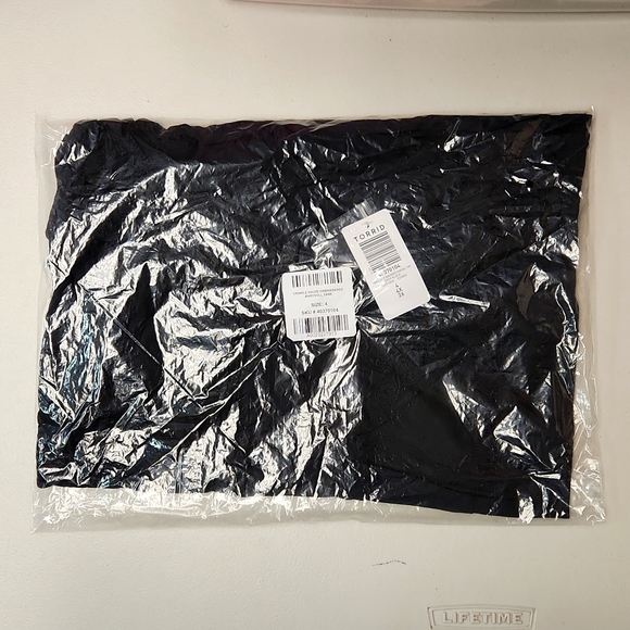 ❤️NWT VINTAGE TORRID BABYDOLL TANK - WASHABLE CRINKLE GAUZE BUTTONS - PLUS SIZE - Picture 8 of 14